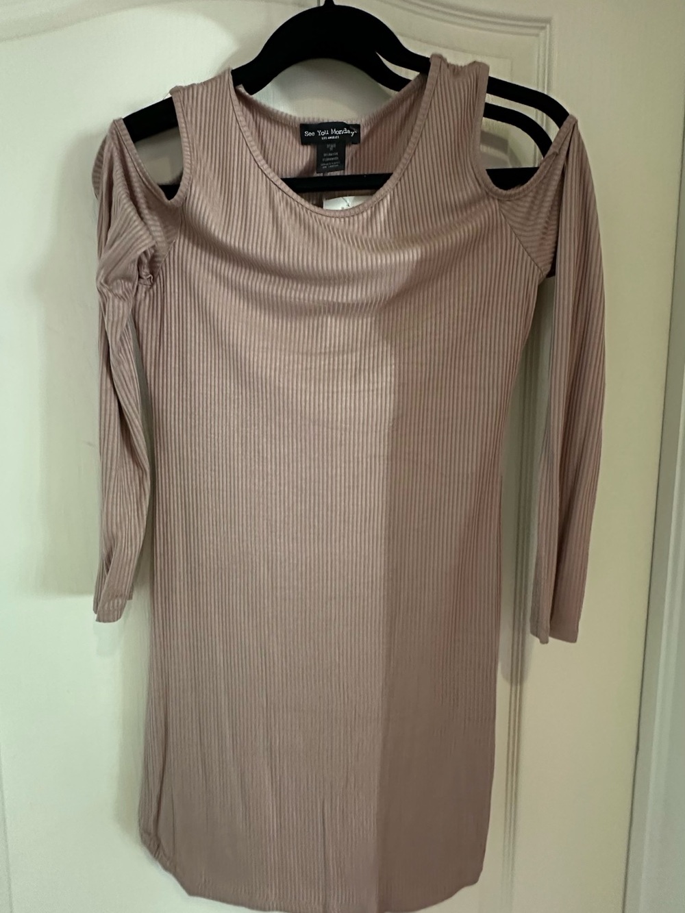 See You Monday Dusty Mauve Ribbed Cold-Shoulder Long Sleeve Dress